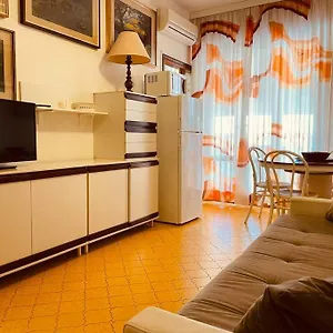 due-passi-dal-mare-vicino-a-venezia.hotelslidodijesolo.com/